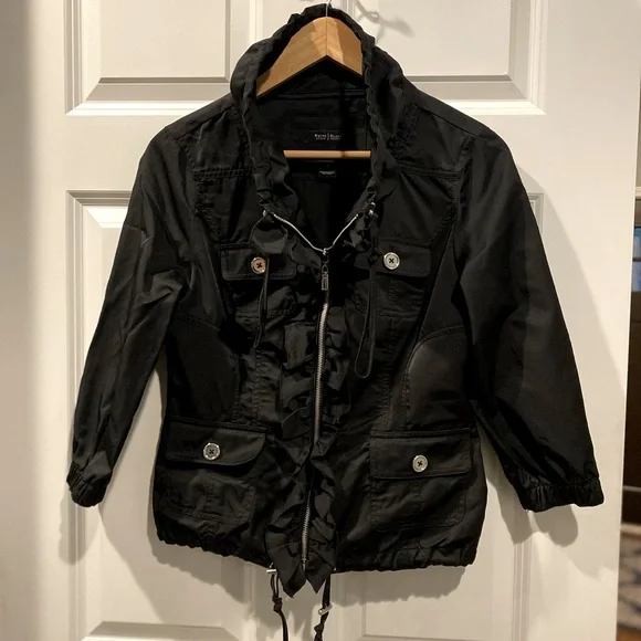 WHBM lightweight Black zip-up Jacket. - Picture 2 of 11